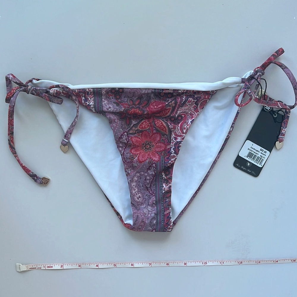 Brand new wildfilx flower bikini bottom